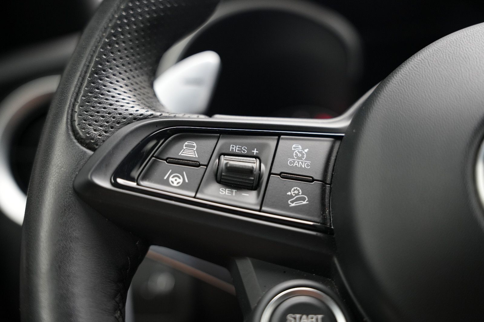 Fahrzeugabbildung Alfa Romeo Stelvio Veloce *Kamera*Leder*Memory*AllBlack