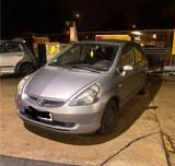 Honda Jazz mit TÜV bis 12/27 steht in Wupp... - gebrauchte Honda Jazz aus dem Jahr 2004