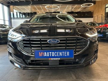MYAUTOCENTER – Gebraucht- und Jahreswagen mit Werkstattservice in Pfaffenhofen Ford Focus *KEYLESS*ACC*NAV*1-HAND*2-ZONEN*