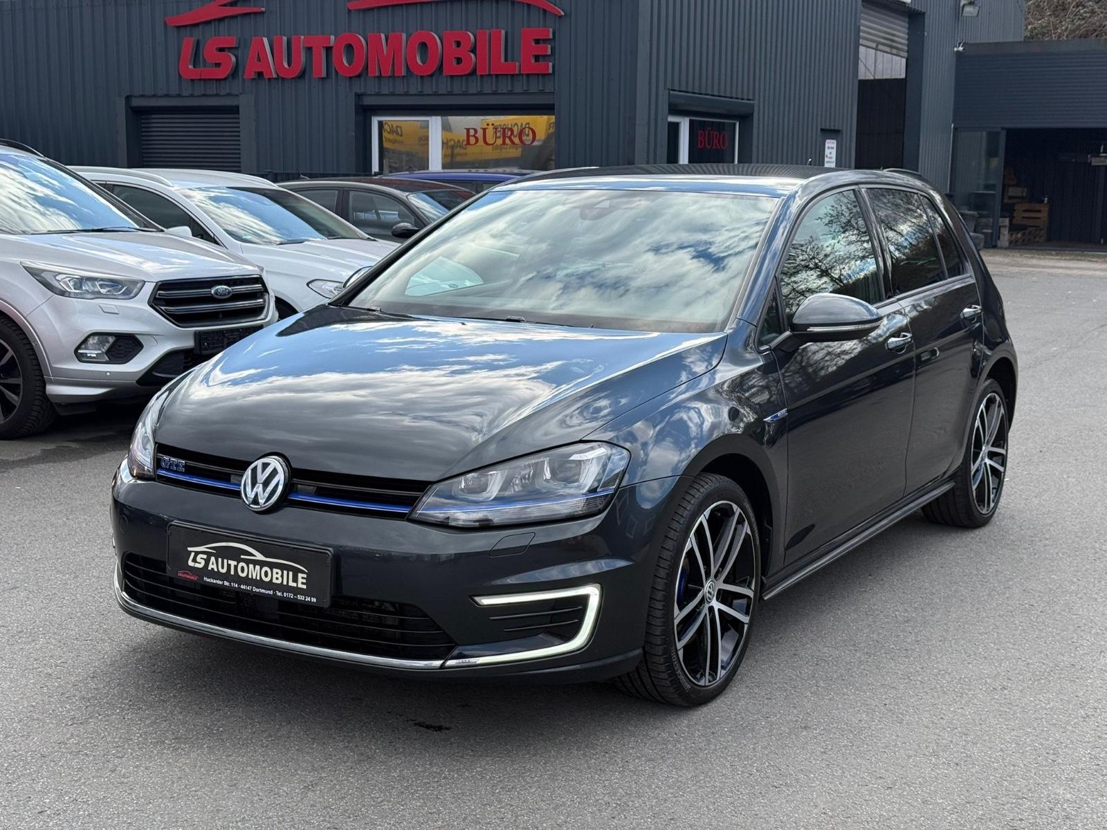 Volkswagen Golf VII Lim. GTE/LED/Navi/PDC/SHZ/Top-Zustand