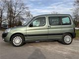 Peugeot Partner 110 - gebrauchte Peugeot Partner aus dem Jahr 2003