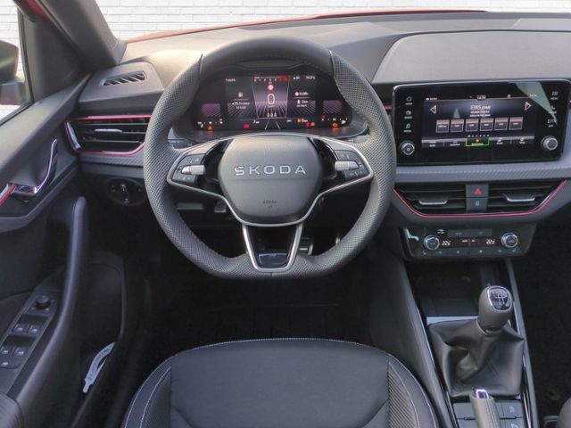 Fahrzeugabbildung SKODA Scala 1.0 TSI Monte Carlo MATRIX RFK 18"