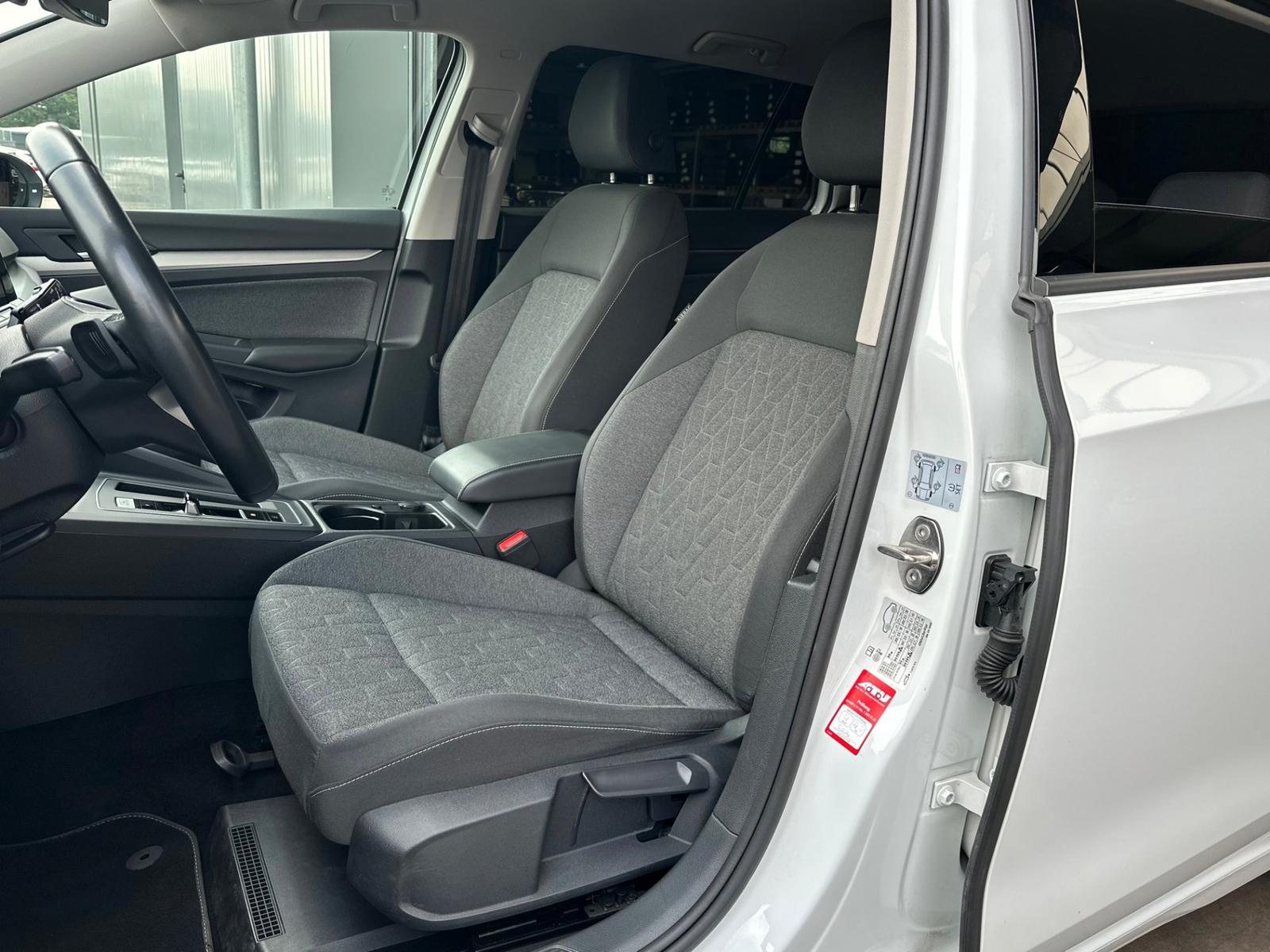 Volkswagen Golf Variant 1.5 eTSI DSG MOVE NAV+LED+ACC, миниатюра 10