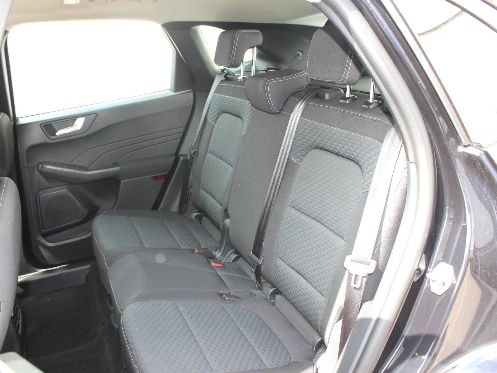 Fahrzeugabbildung Ford Kuga Plug-In Hybrid Cool & Connect