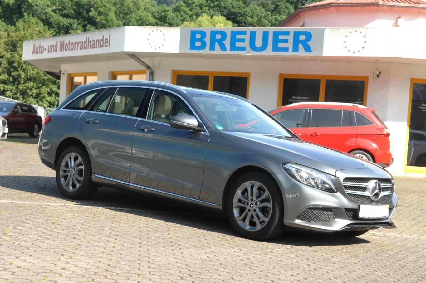Mercedes-Benz C 200 T 4Matic Automatik Avantgarde Navi Pano LE