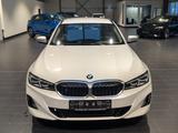 BMW 318i Touring Aut. 1.Hand PDC - gebrauchte BMW 318 aus dem Jahr 2023