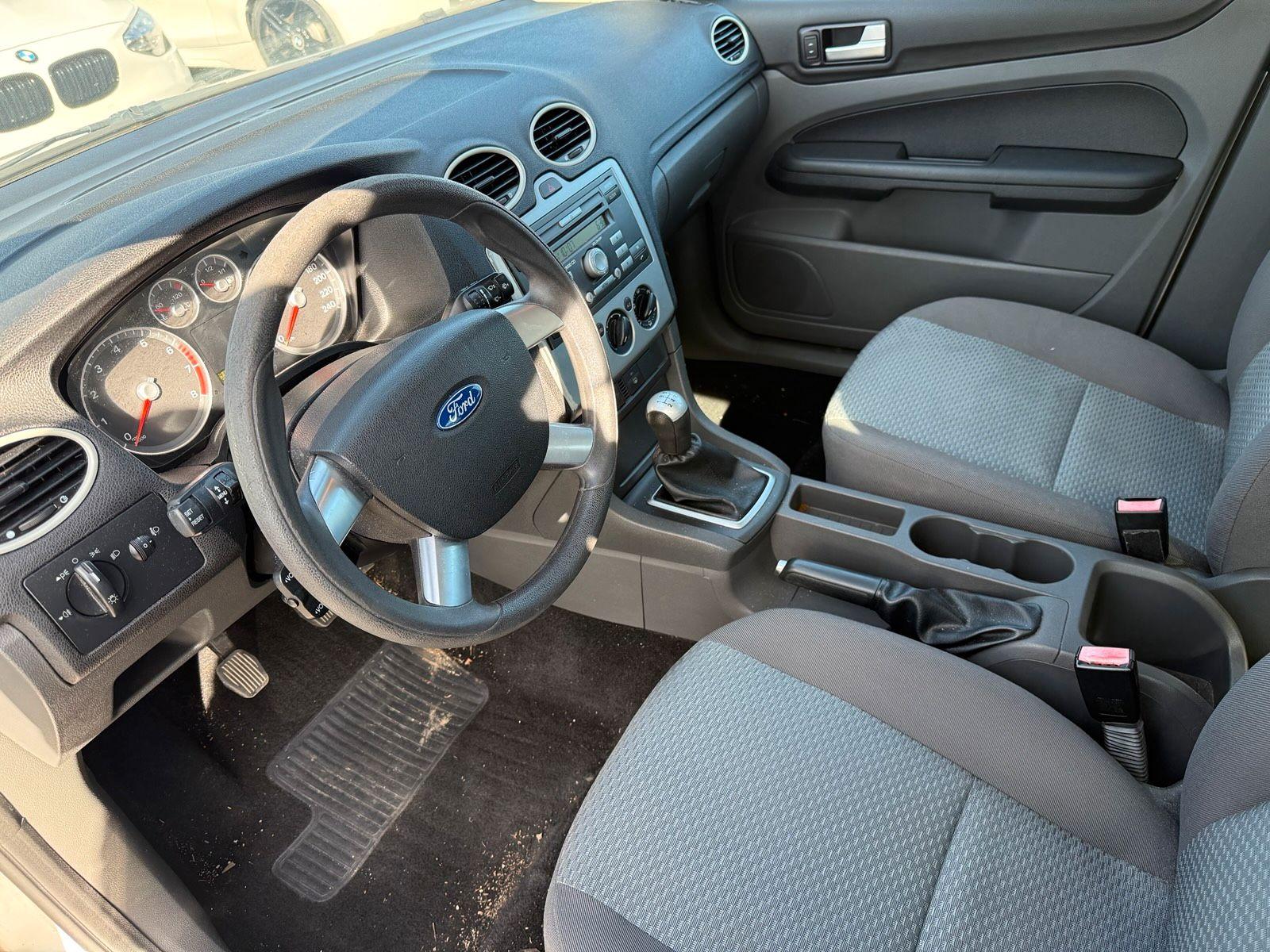 Ford Focus 2007 — photo 5