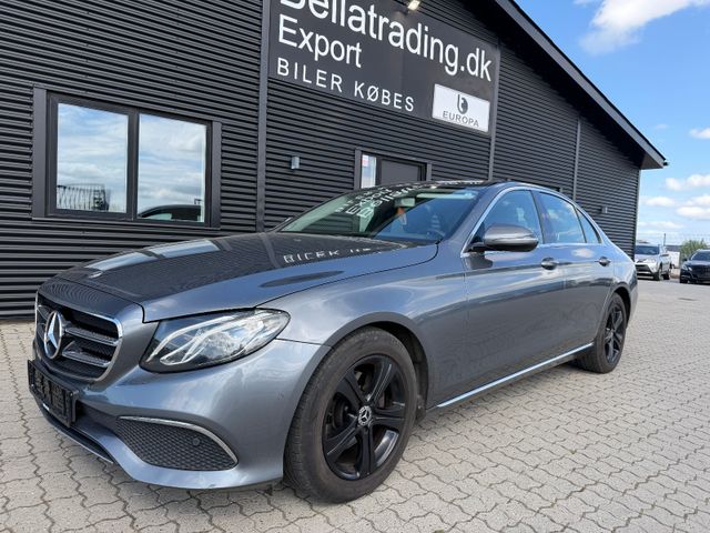 MERCEDES-BENZ E 220