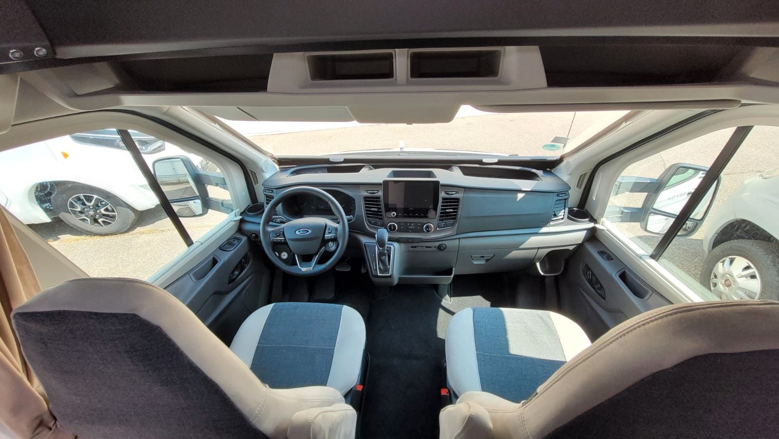 Fahrzeugabbildung Chausson 627 GA Titanium Ultimate *Hubstützen/Zusazluft*