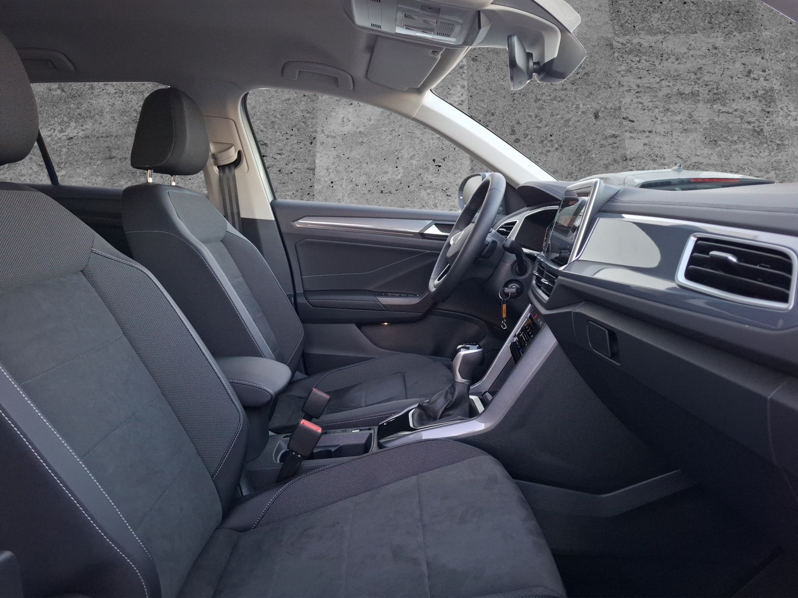 Fahrzeugabbildung Volkswagen T-Roc TDI Style DSG LEDplus Navi AID ACC RFK SH