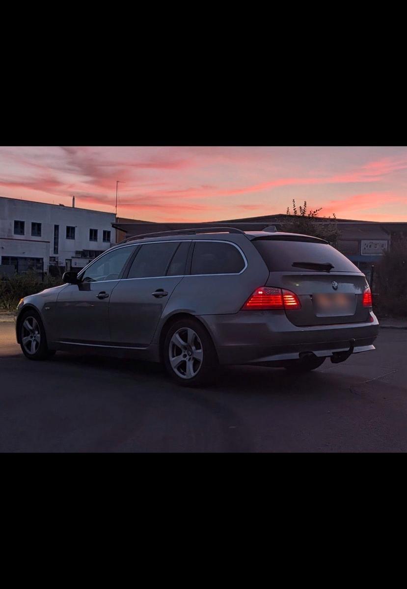 BMW 530 2008 — engine 300 HP (221kW)