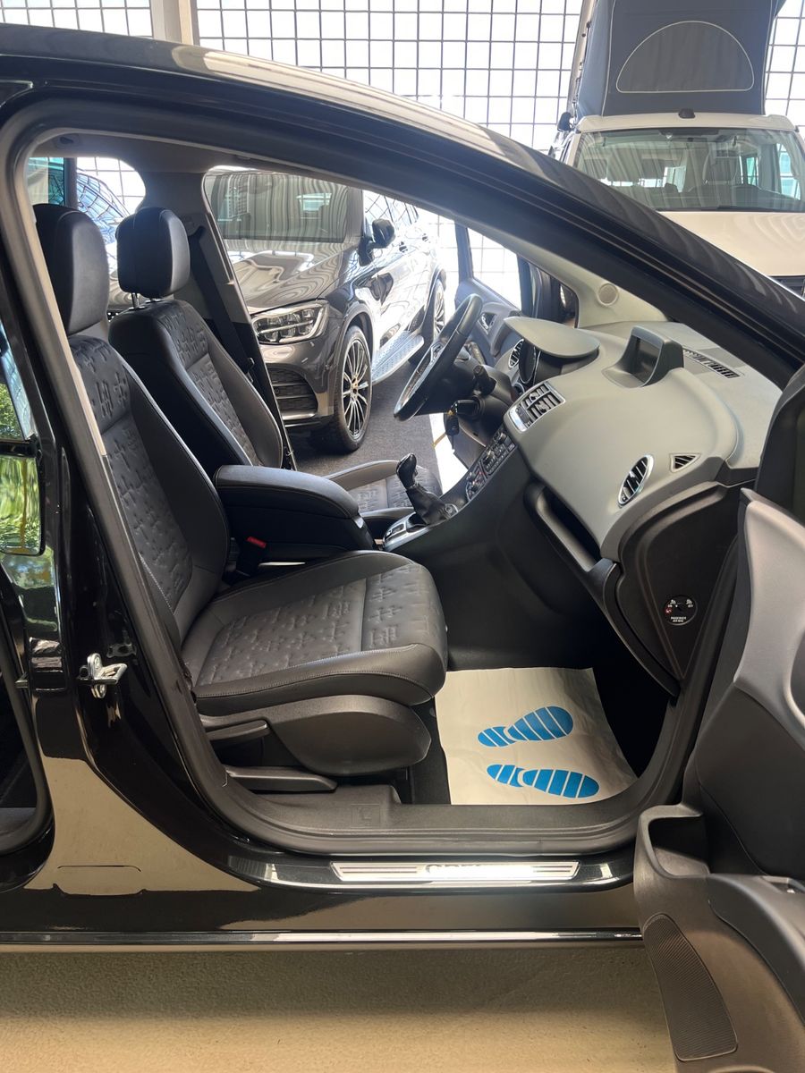 Fahrzeugabbildung Opel Meriva B Innovation *RÜCKFAHRKAMERA*NAVI*