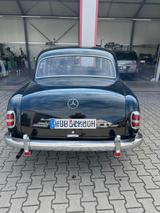 Mercedes-Benz 180 A Ponton - Mercedes-Benz Oldtimer: Ponton