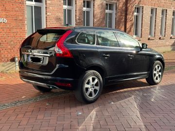 Volvo XC60 - 2