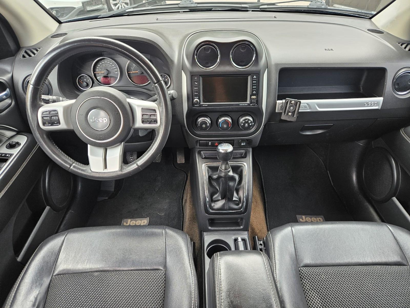 Jeep Compass 2013 — photo 15