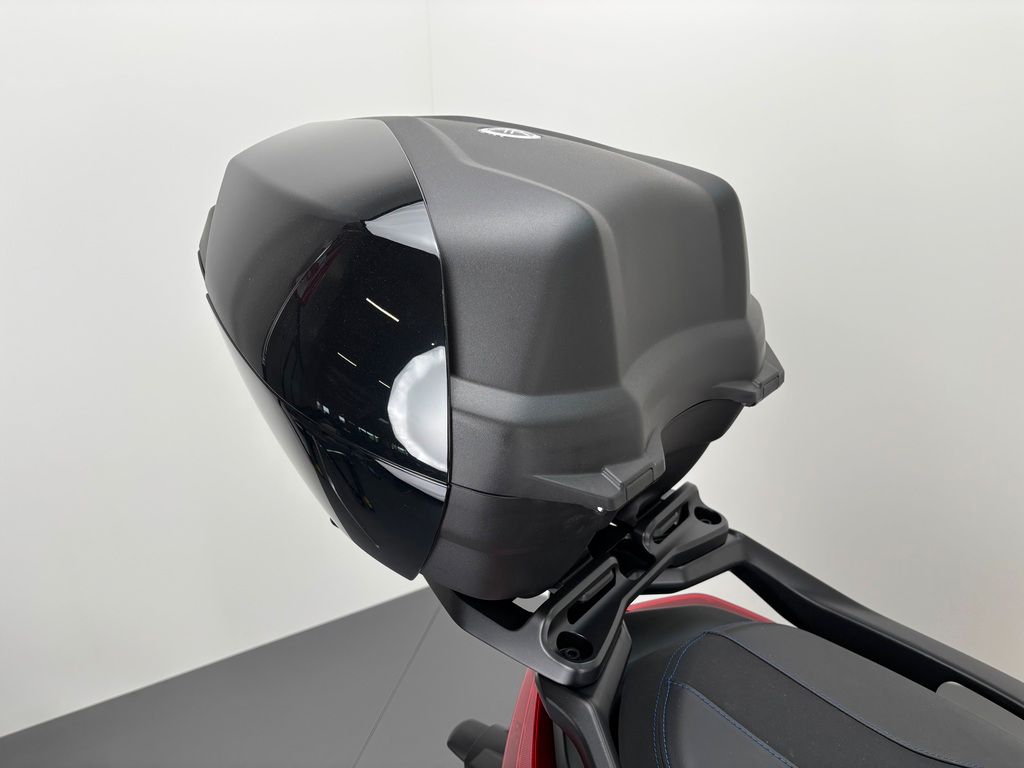 Fahrzeugabbildung Yamaha X MAX 300 *MJ 2025 MIT TOPCASE*