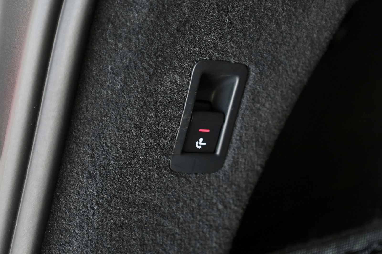 Fahrzeugabbildung Audi A6 Avant 40TDI S Line T.Leder,Navi,LED,Kamera,WR