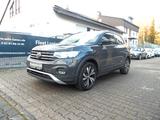 Volkswagen T-Cross 1.0 TSI OPF Life Klim/AHK/PDC - VW T-Cross Gebrauchtwagen in Frankfurt