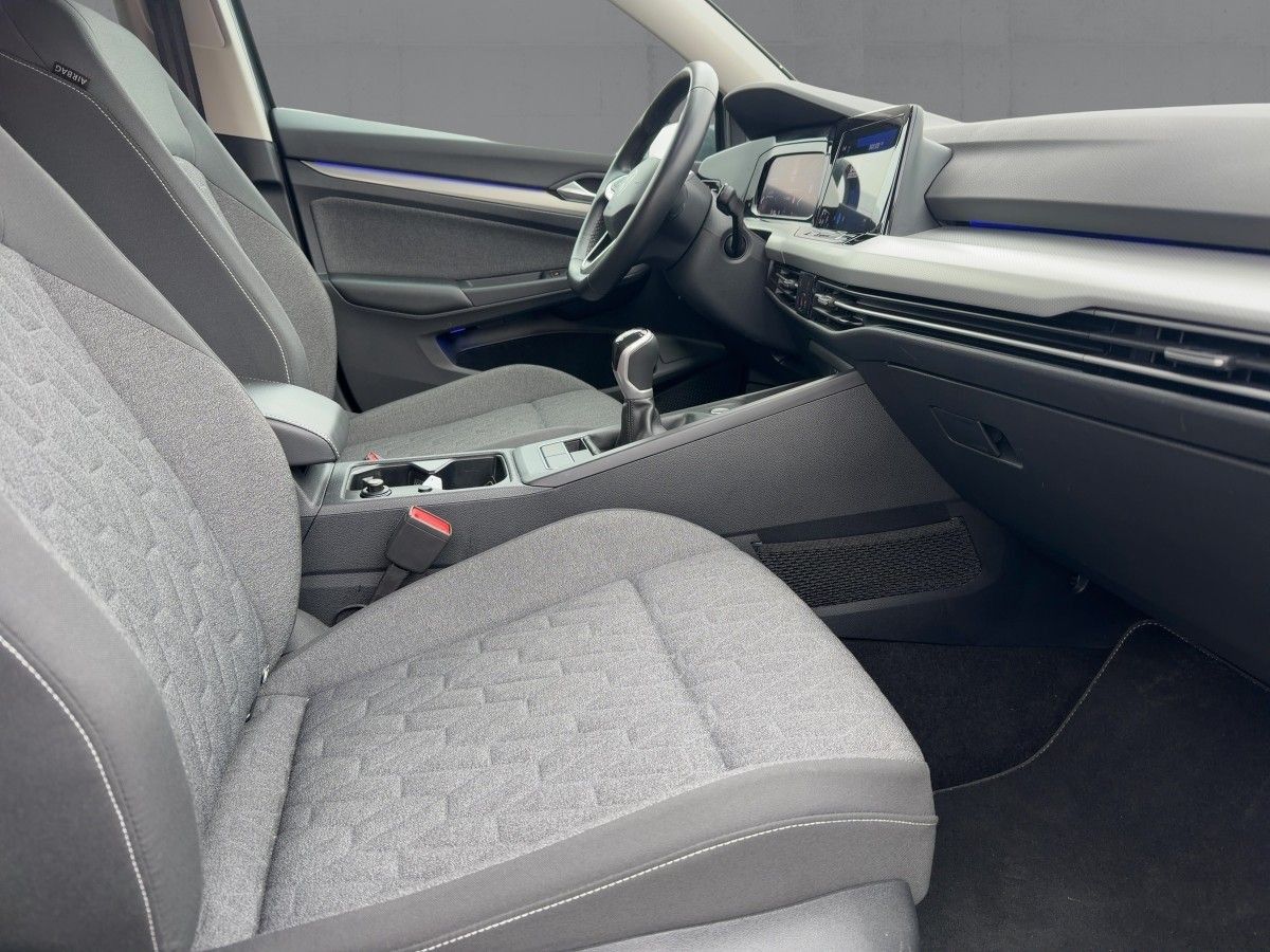 Volkswagen Golf - Bild 12