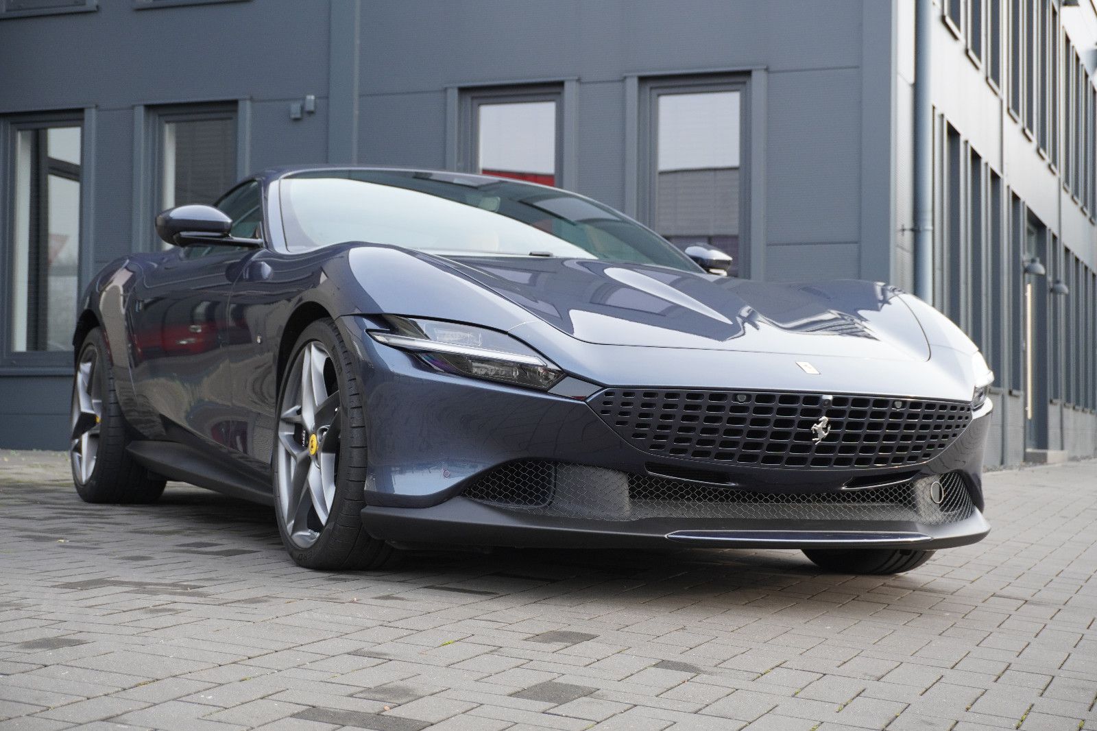 Fahrzeugabbildung Ferrari Roma Daytona Cognac/Cuoio