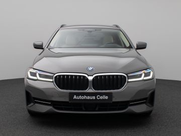 Fahrzeugabbildung BMW 530e xD Kamera Laser HUD DAB HiFi AHK ACC Komfor