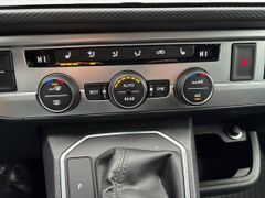 Fahrzeugabbildung Volkswagen T6.1 Multivan 2.0 TDI DSG AHK LED NAVI R-CAM