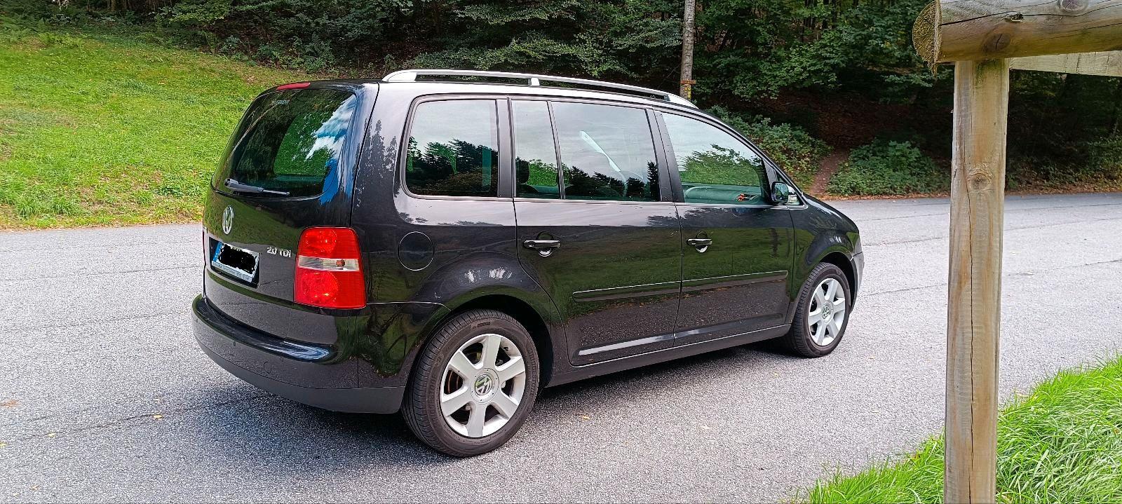 Volkswagen Touran 2004 — двигун 140 HP (103kW)