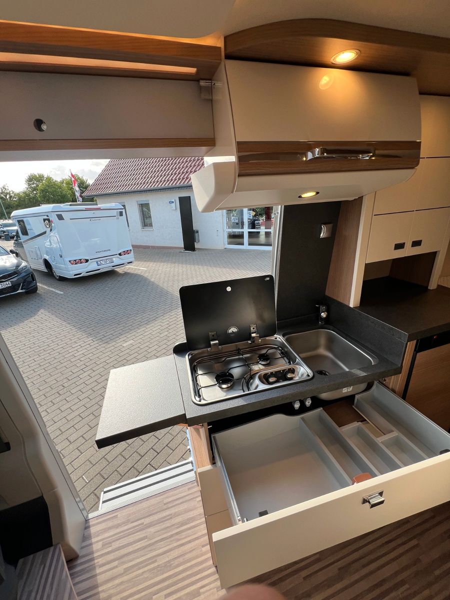 Fahrzeugabbildung Malibu Van diversity GT skyview 640 LE K
