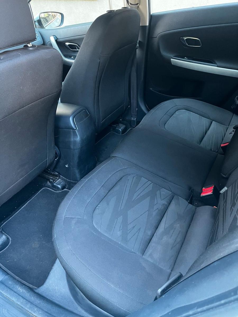 Kia cee'd 2012 — photo 8