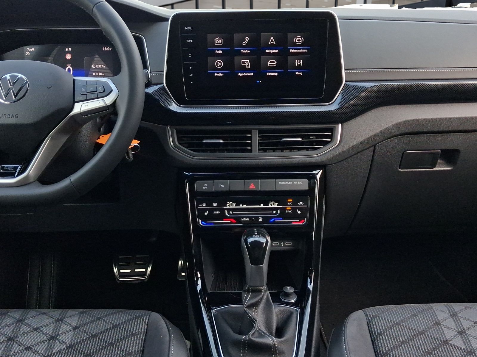 Volkswagen T-Cross - Bild 15