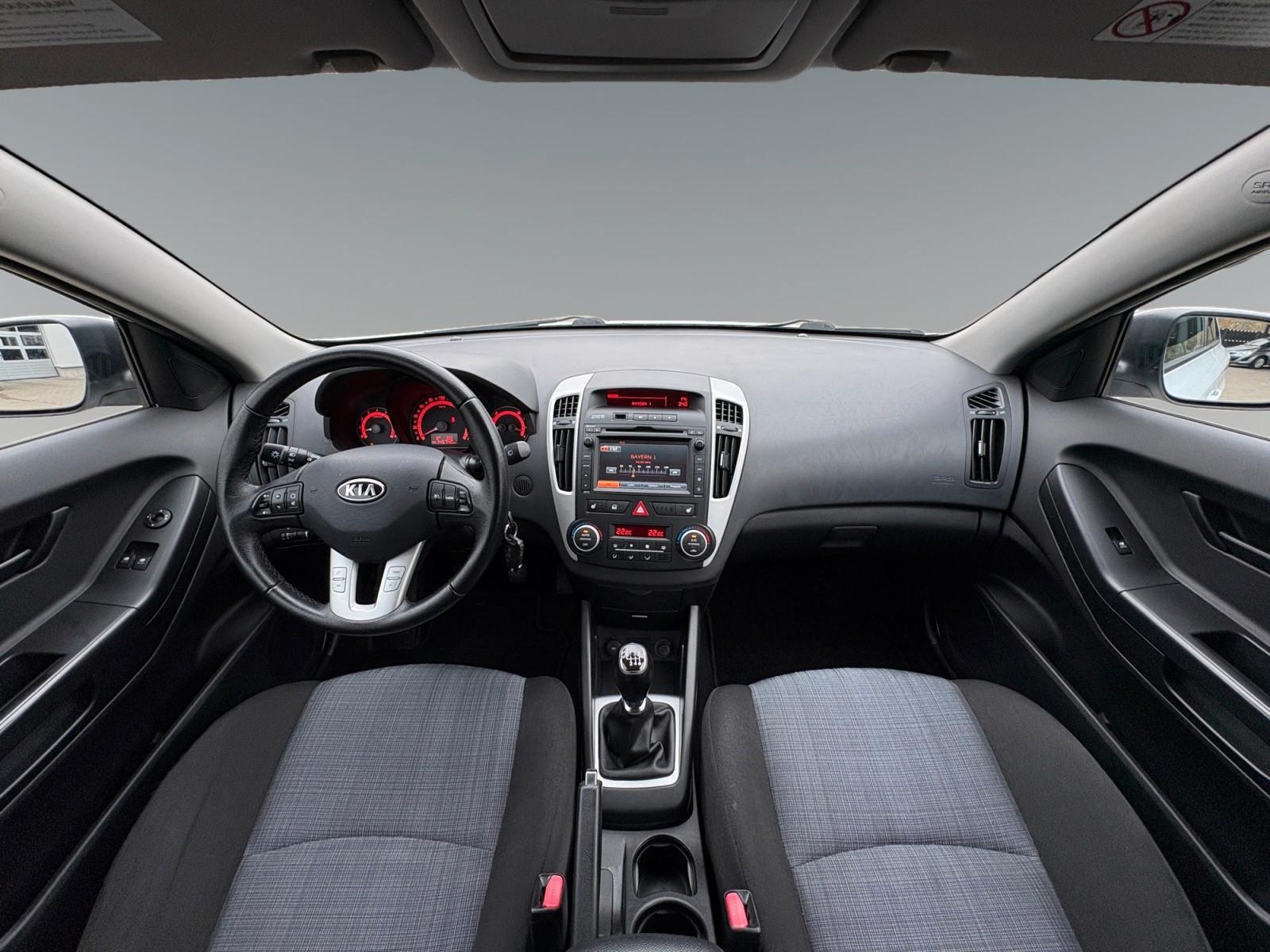 Kia ProCeed Dream Team NAVI PDC KLIMAAUTO