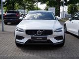 Volvo V60 Cross Country B5 AWD Pro - Volvo: V5