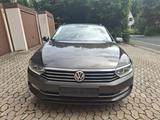 Volkswagen Passat Variant Comfortline HU neu! 1. Hand - Volkswagen Gebrauchtwagen in Nürnberg