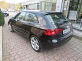 Audi A3 Ambition - Audi A3 mit Benzin-Antrieb: Limousine, Schaltgetriebe