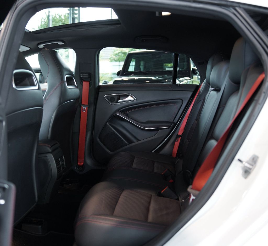 Mercedes Benz Cla 45 Amg Shooting Brake