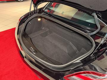 صورة مصغرة 41 لـ 2010 Mercedes-BENZ SLS AMG