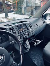 Volkswagen T5 Caravelle, lang, allrad, automatik - schwarze Volkswagen T5 Caravelle