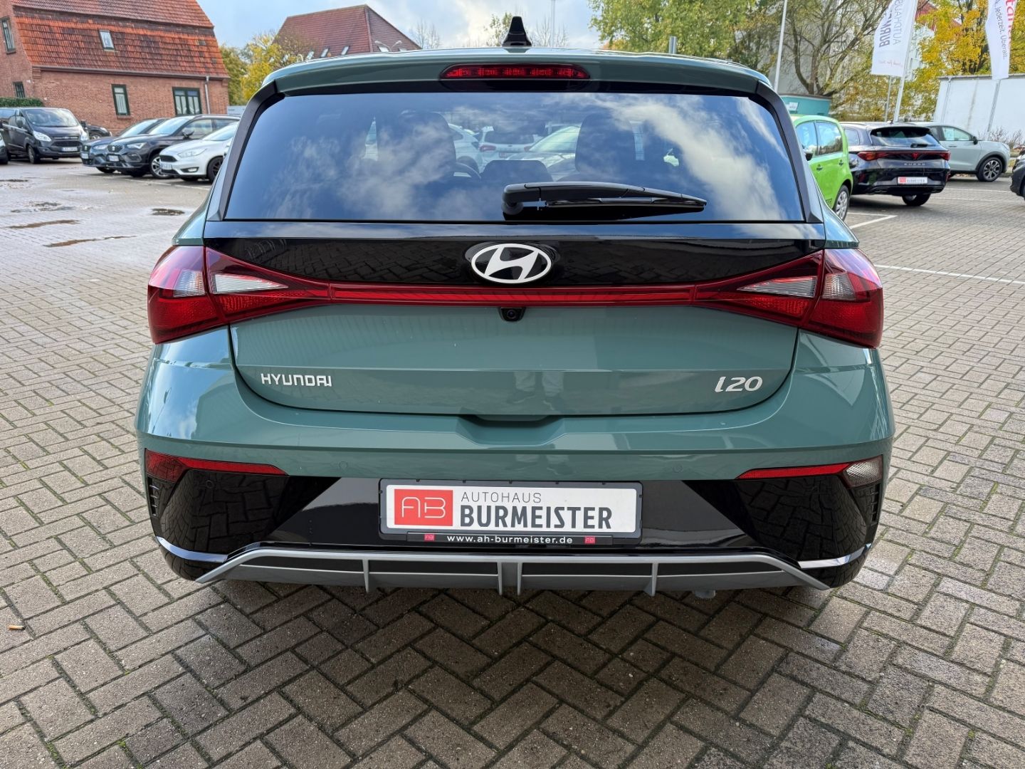 HYUNDAI i20 Select Family Navi Apple CarPlay Android Aut - Image 5