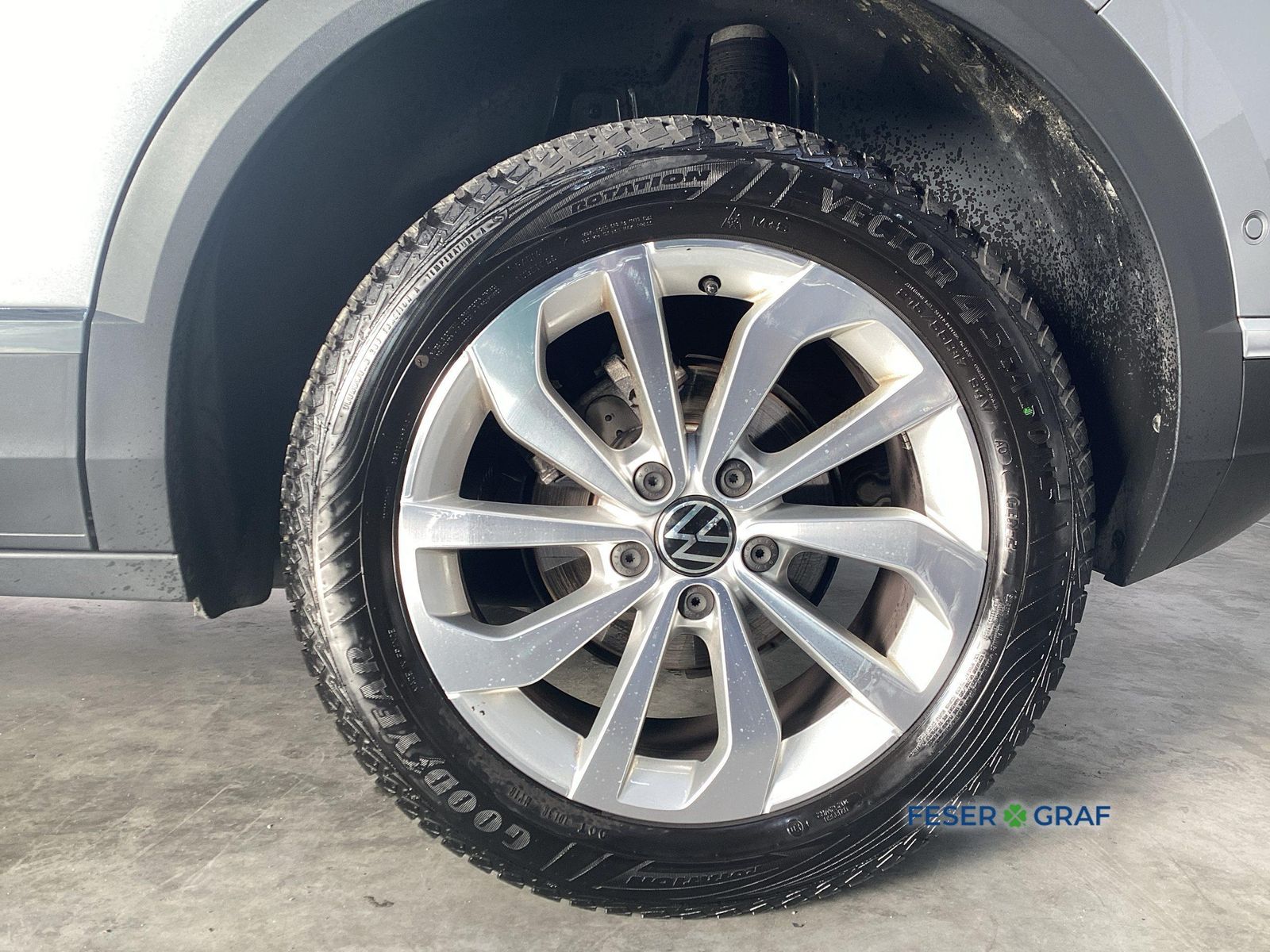 Volkswagen T-Roc - Bild 8