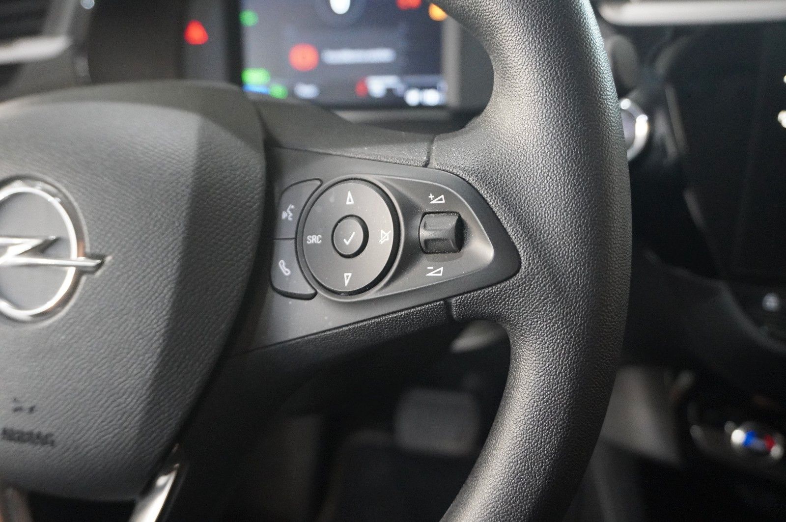 Fahrzeugabbildung Opel Corsa-e  EDITION 7,4kw/50kwh/Allwetter/SOH=91%