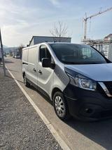 Nissan NV300 - Nissan NV300 von privat