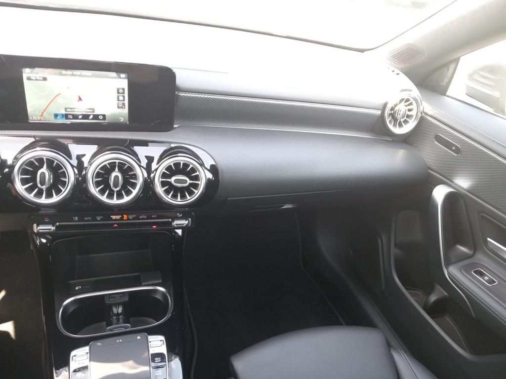 Fahrzeugabbildung Mercedes-Benz CLA 220 Coupé Progress*Nav*PDC*SpurH*LED*Kam*AUT