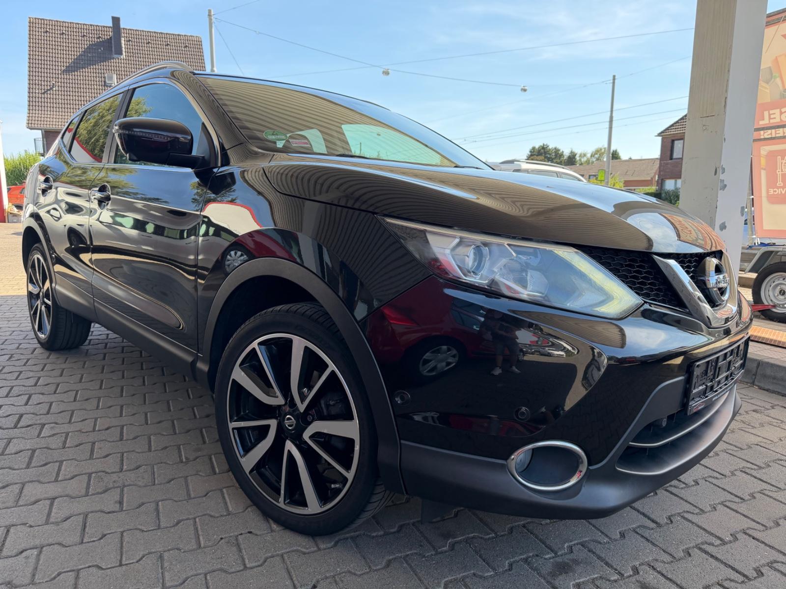 Nissan Qashqai Tekna*Keyless*PAno*360GradKam*