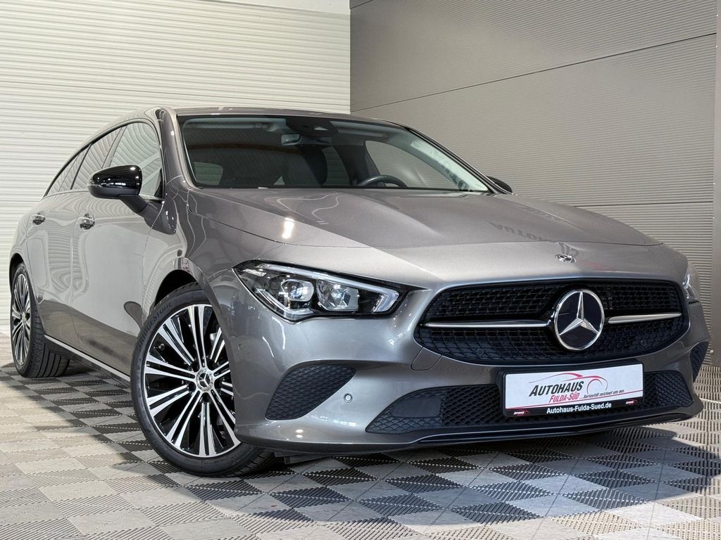Mercedes-Benz CLA 200 Shooting Brake