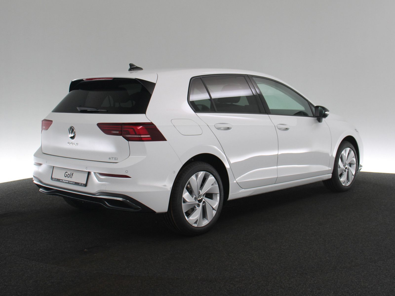 Volkswagen Golf VIII 1.5 eTSI Energy LED ACC NAVI KAMERA foto 5