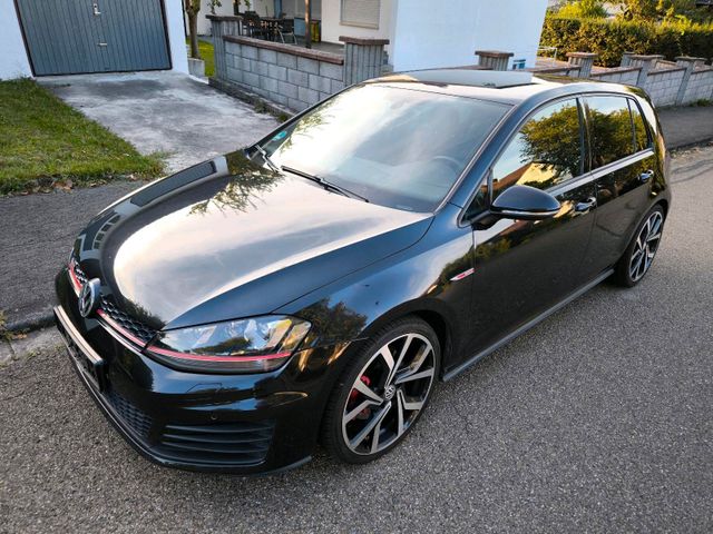 Volkswagen VW Golf 7 VII GTI 2.0 TSI Navi, SHZ, Xenon...