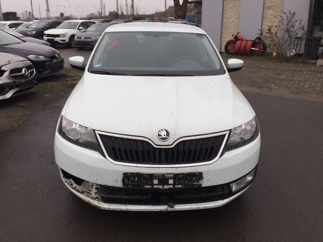 Skoda Rapid  1,6   Spaceback Ambition. Klimaatomatik