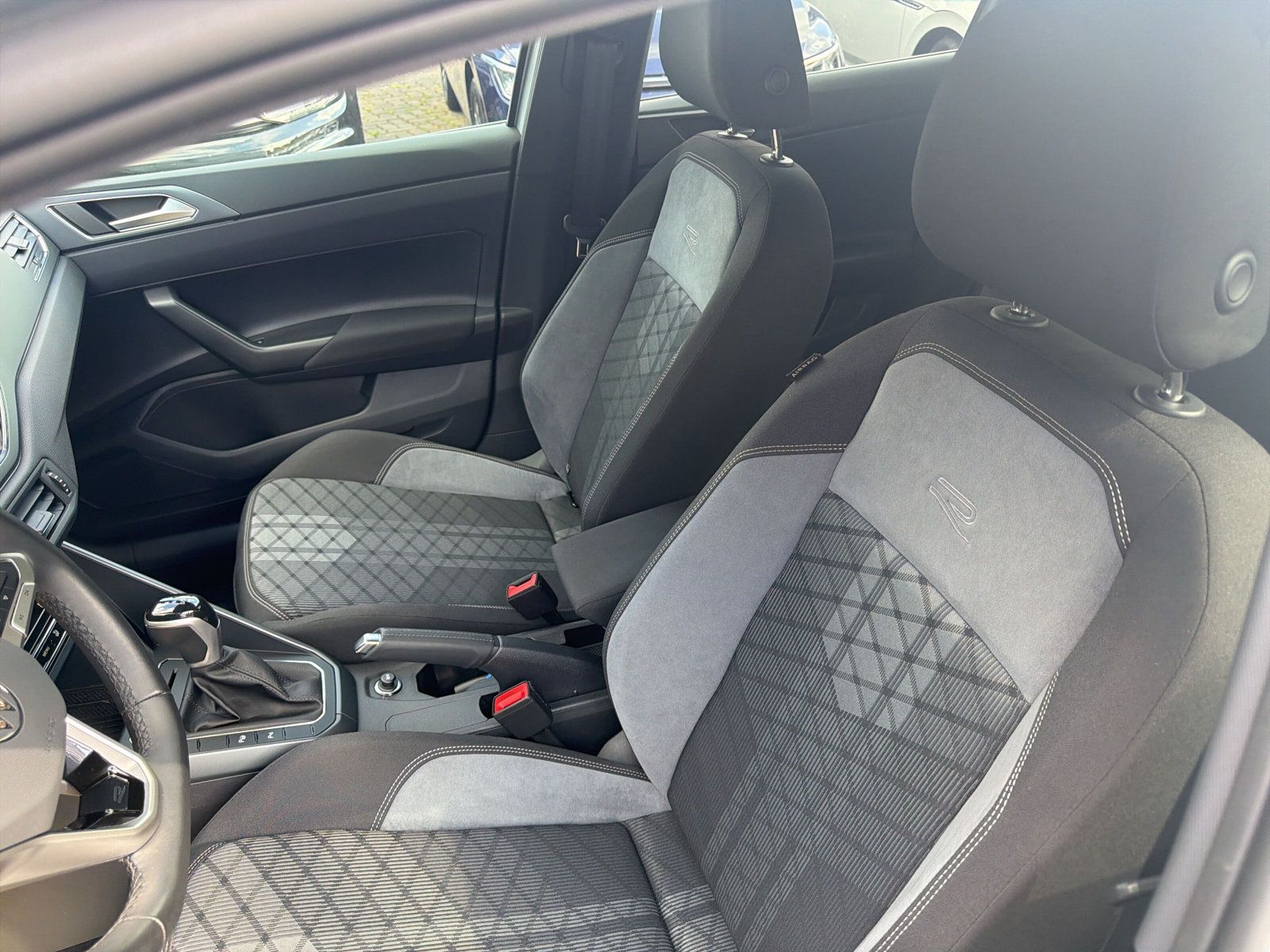 Polo R-Line TSi DSG Navi Matrix Kamera