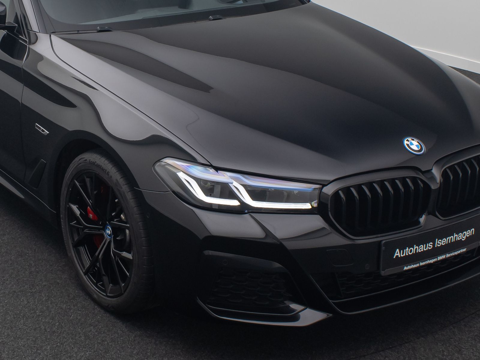 Fahrzeugabbildung BMW 530e xD M Sport HUD DAB Laser Kamera 4xKlima 19"