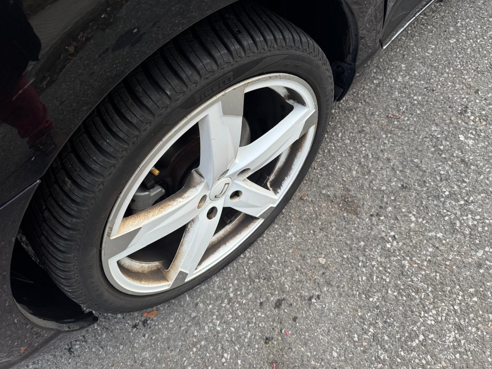 Toyota Avensis 2013 — photo 7